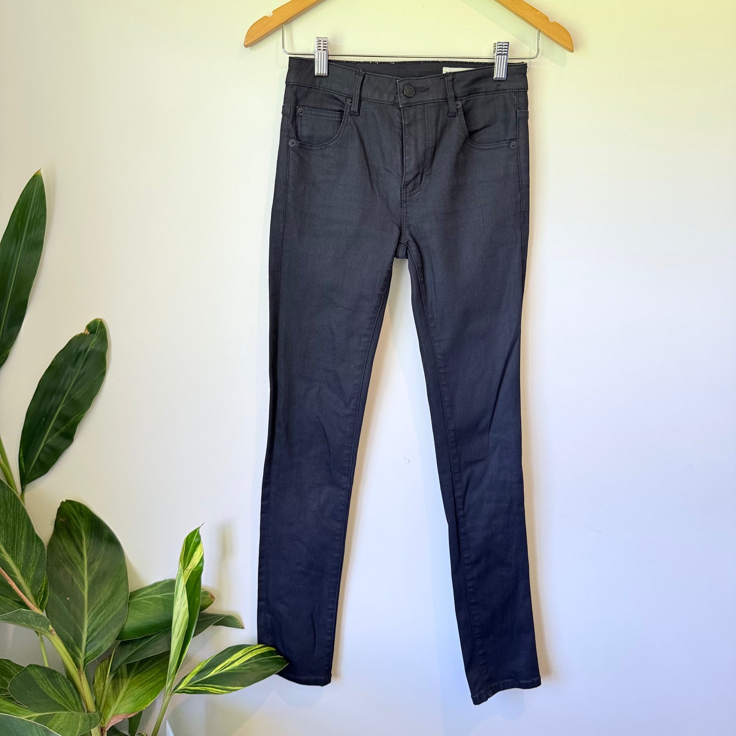 Sass & Bide Size 24 Mid-Rise Skinny Jeans