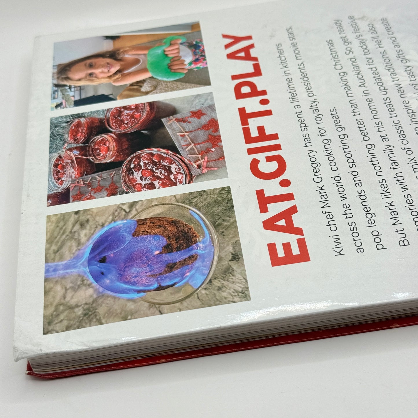 Christmas at the Castle Cookbook: Eat. Gift. Play. by Mark Gregory