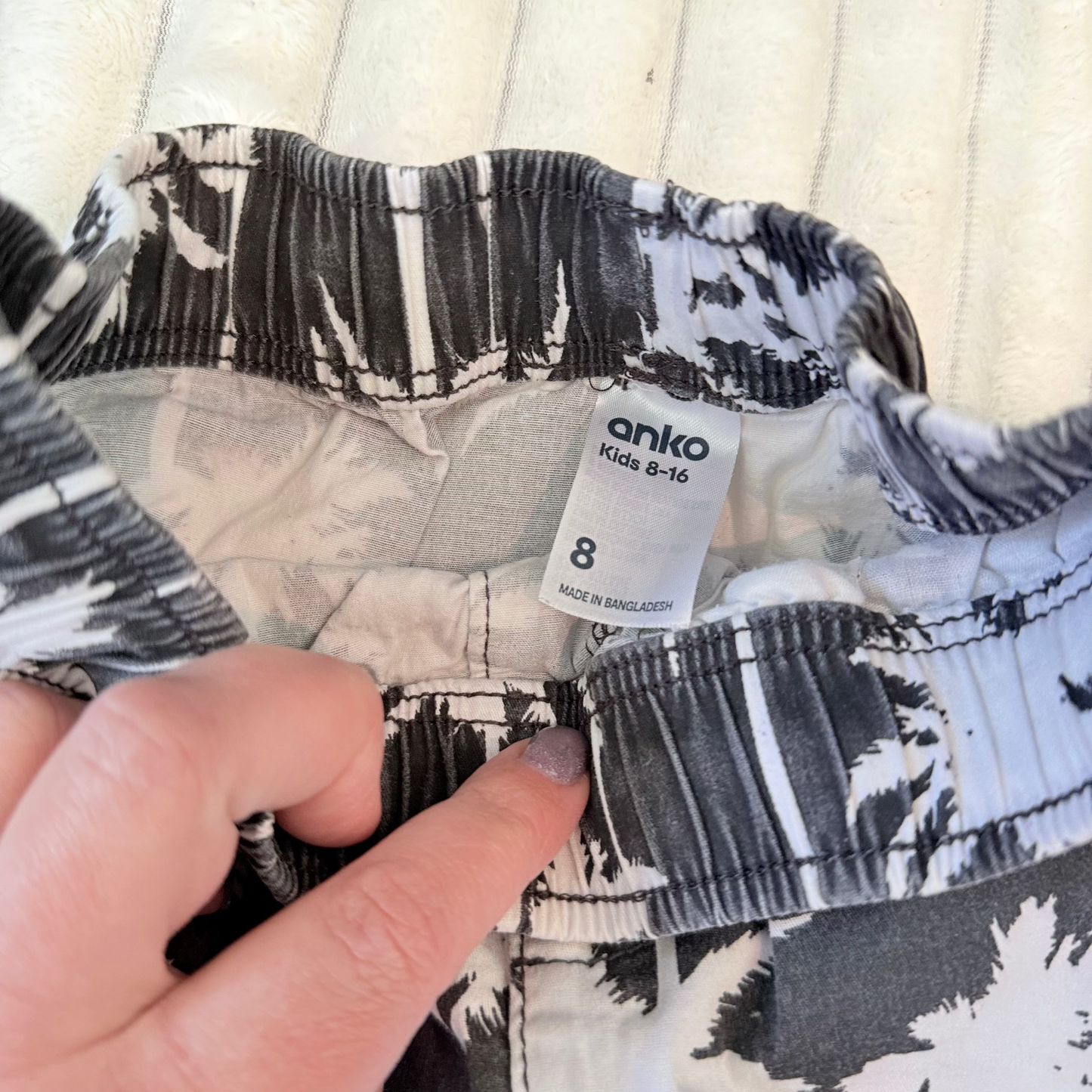 2x Anko Assorted Boys Shorts Sizes 8-9