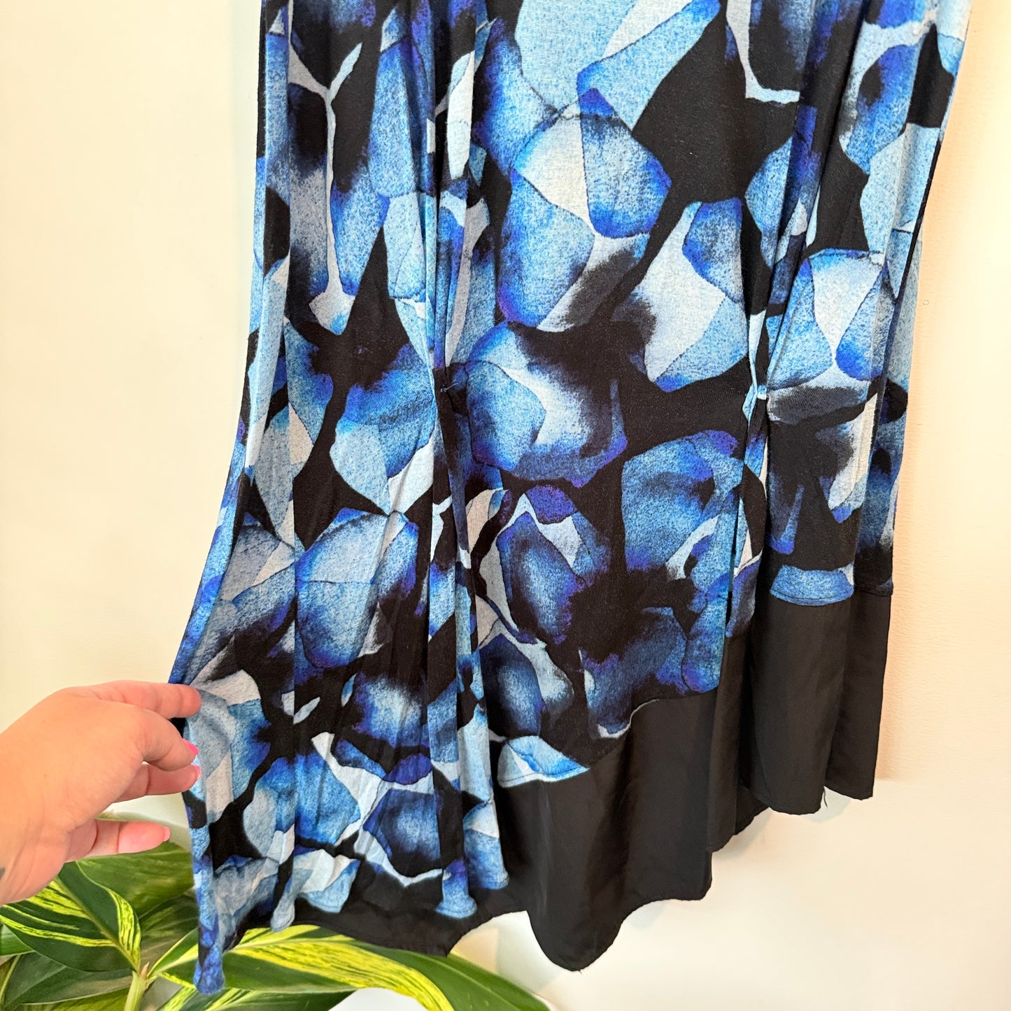 Simply Vera VERA WANG Dress - Blue Abstract Floral - Size XS