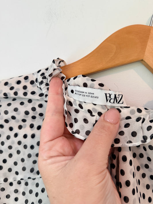 Zara Size XS Polka Dot Blouse