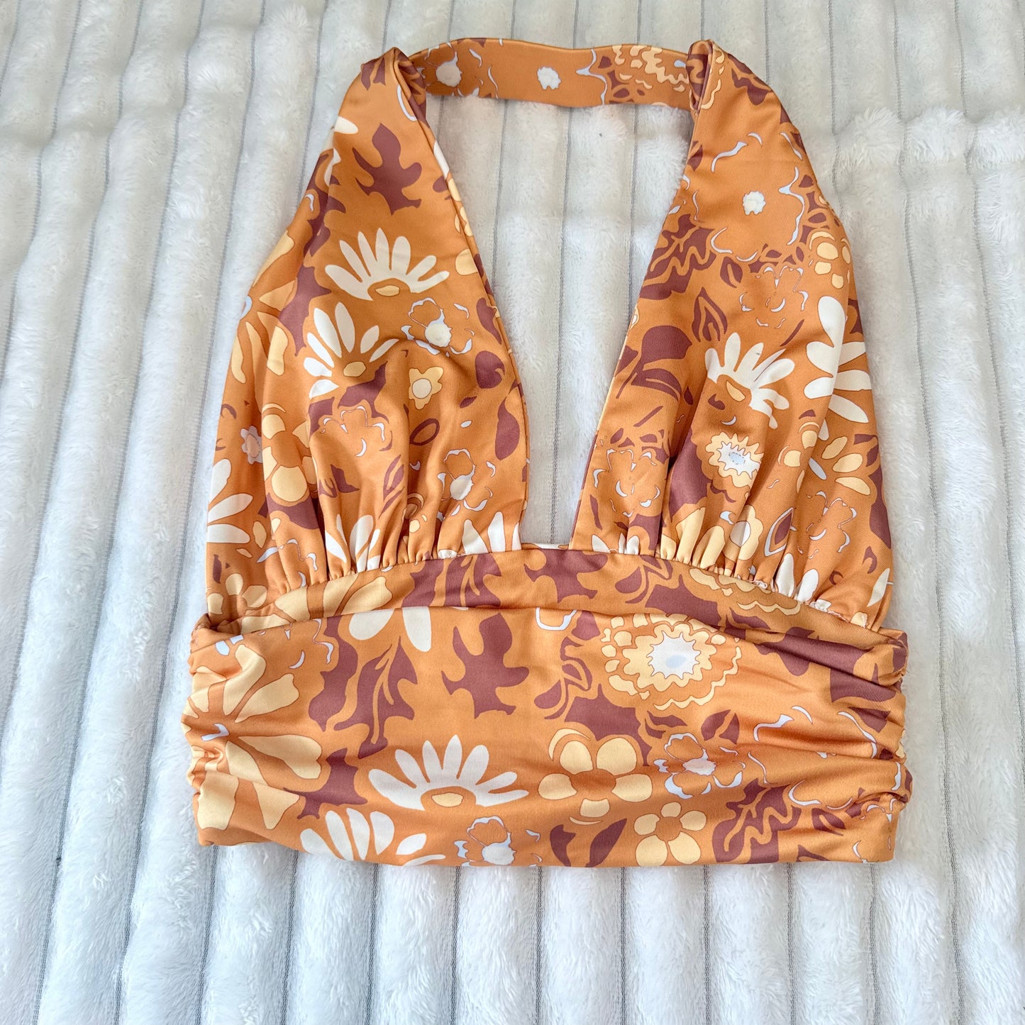 Princess Polly Size 6 Halterneck Crop