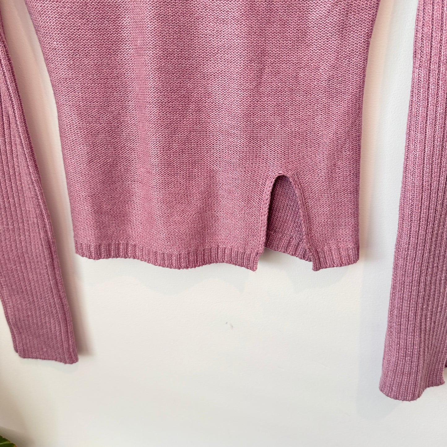 LUCID LABEL Top - Pink Ribbed Knit Long Sleeve - Size SMALL