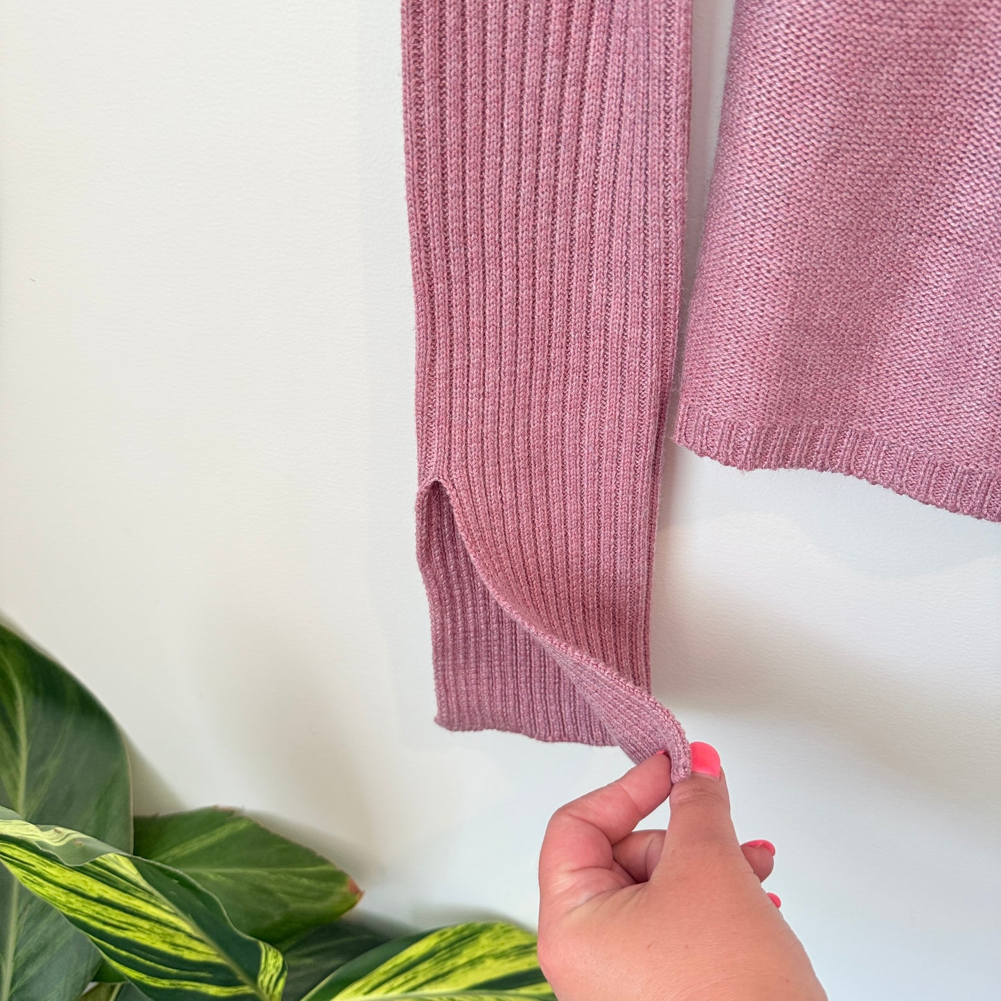 LUCID LABEL Top - Pink Ribbed Knit Long Sleeve - Size SMALL