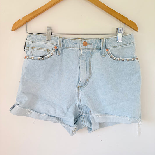Universal Thread Size 6/28R Light Blue Raw Edge Denim Shorts