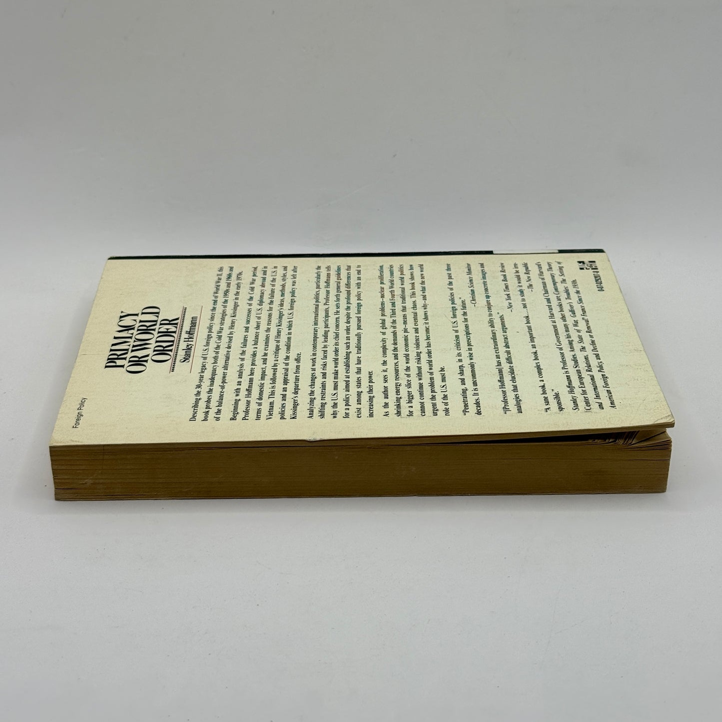 Primacy or World Order by Stanley Hoffmann