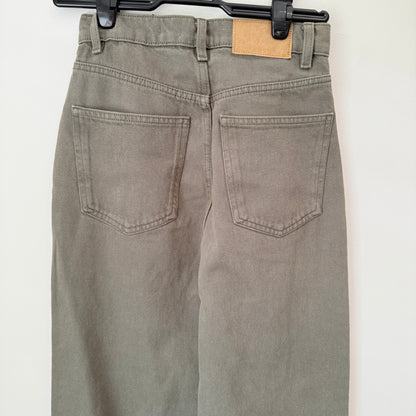 COTTON:ON Jeans Khaki/Olive Loose Straight - Size 6