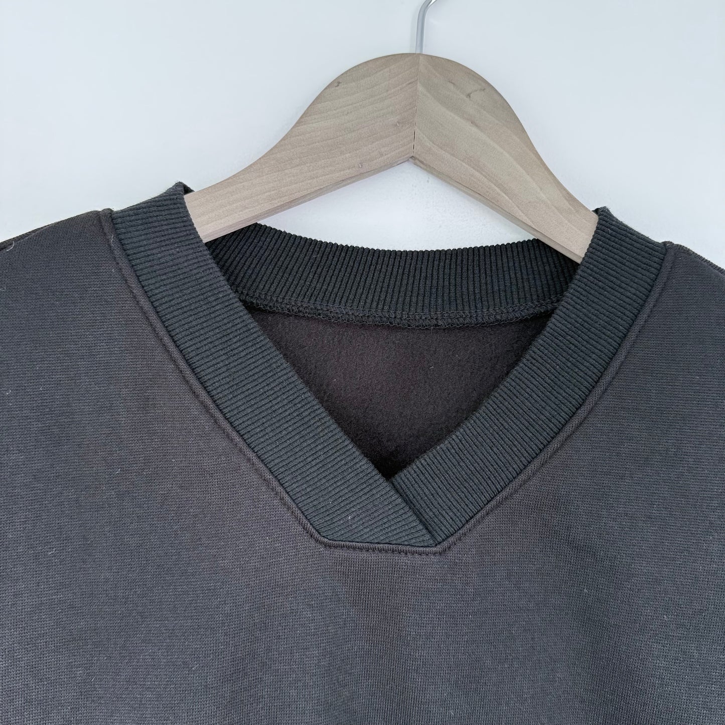 SHEIN Size M Black V-Neck Sweater