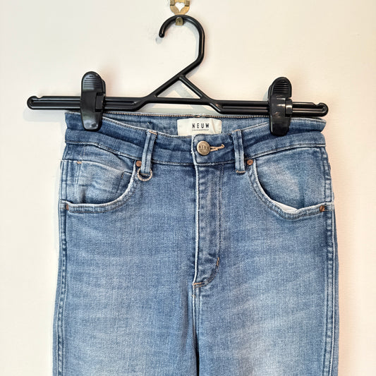 NEUW Marilyn Skinny Pavement Blue Jeans - Size 26