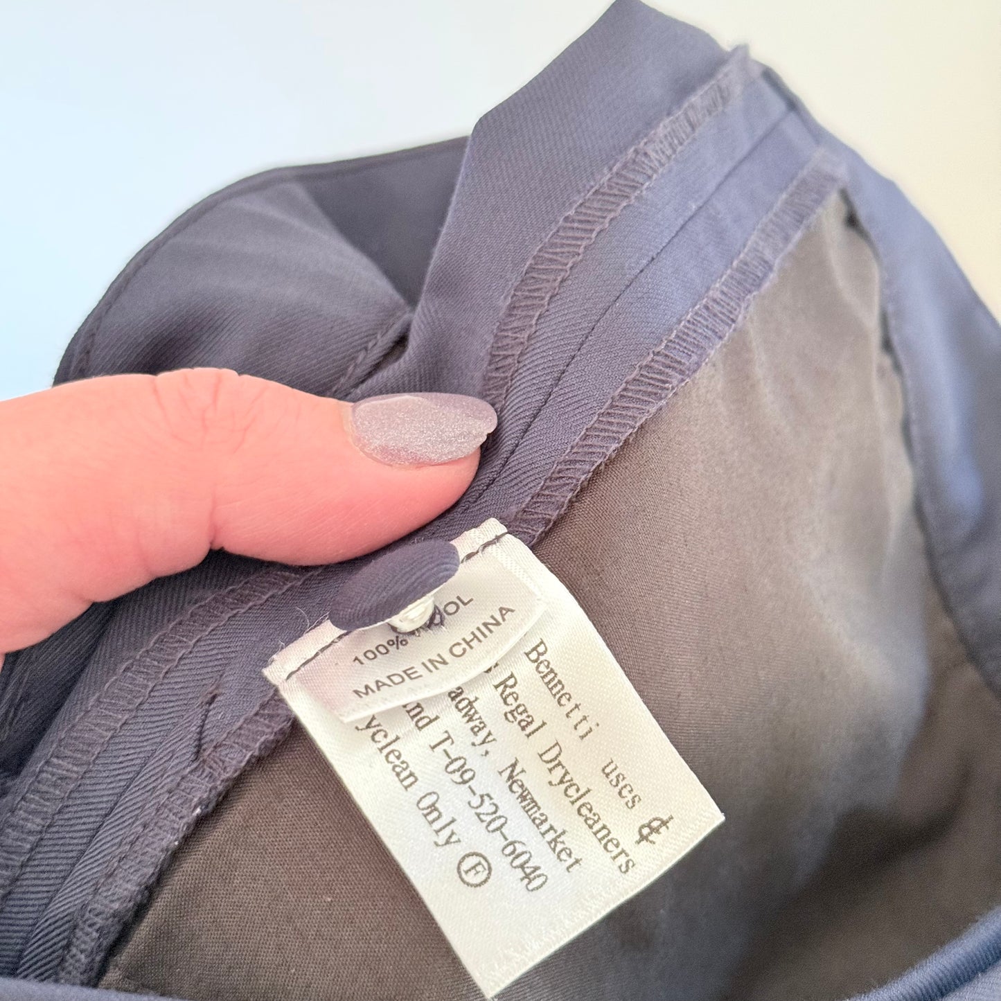 Yvonne Benneti 76cm Waist Navy Wool Tailored Dress Trousers