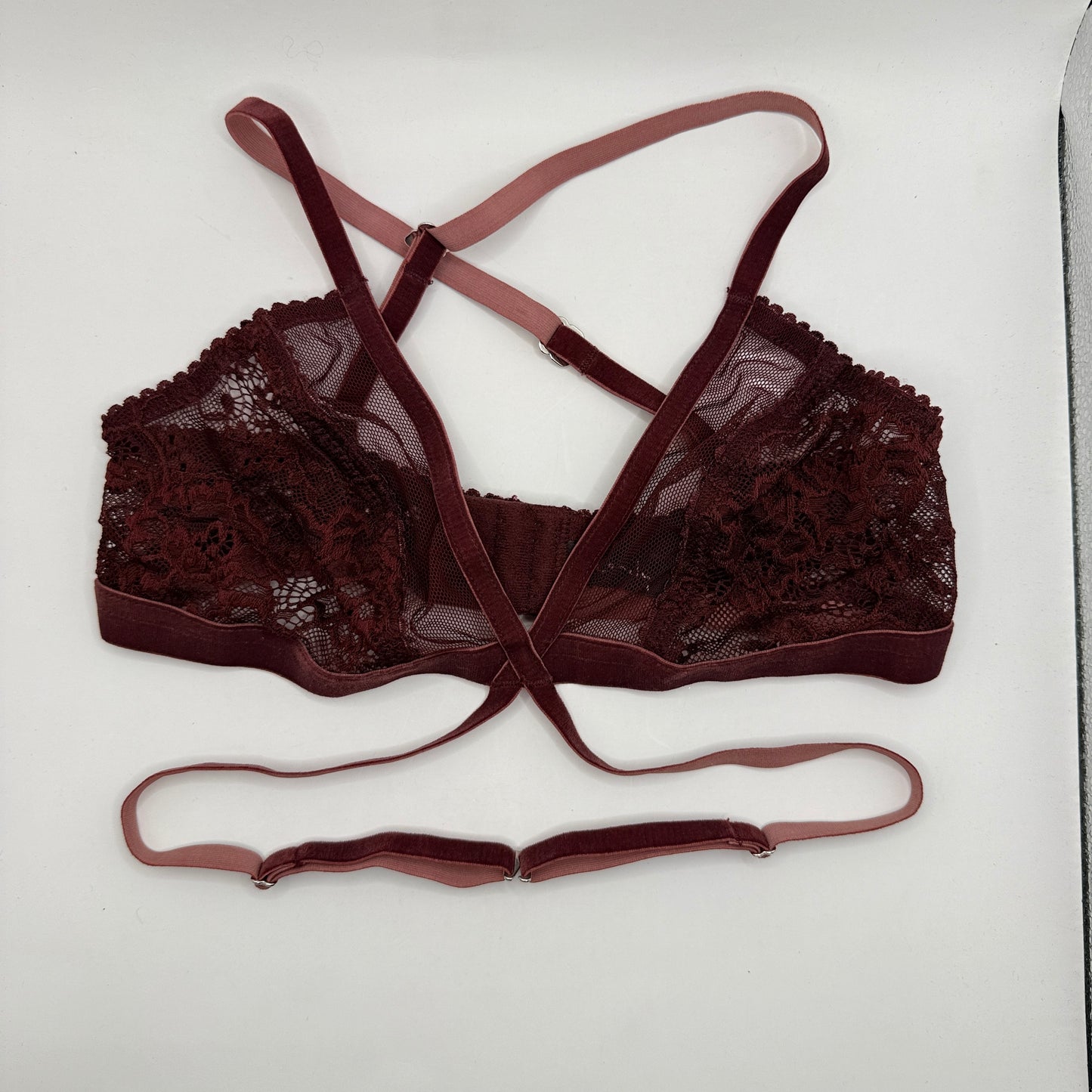 Lonely Burgundy Lace Bralette – 8C / 30C