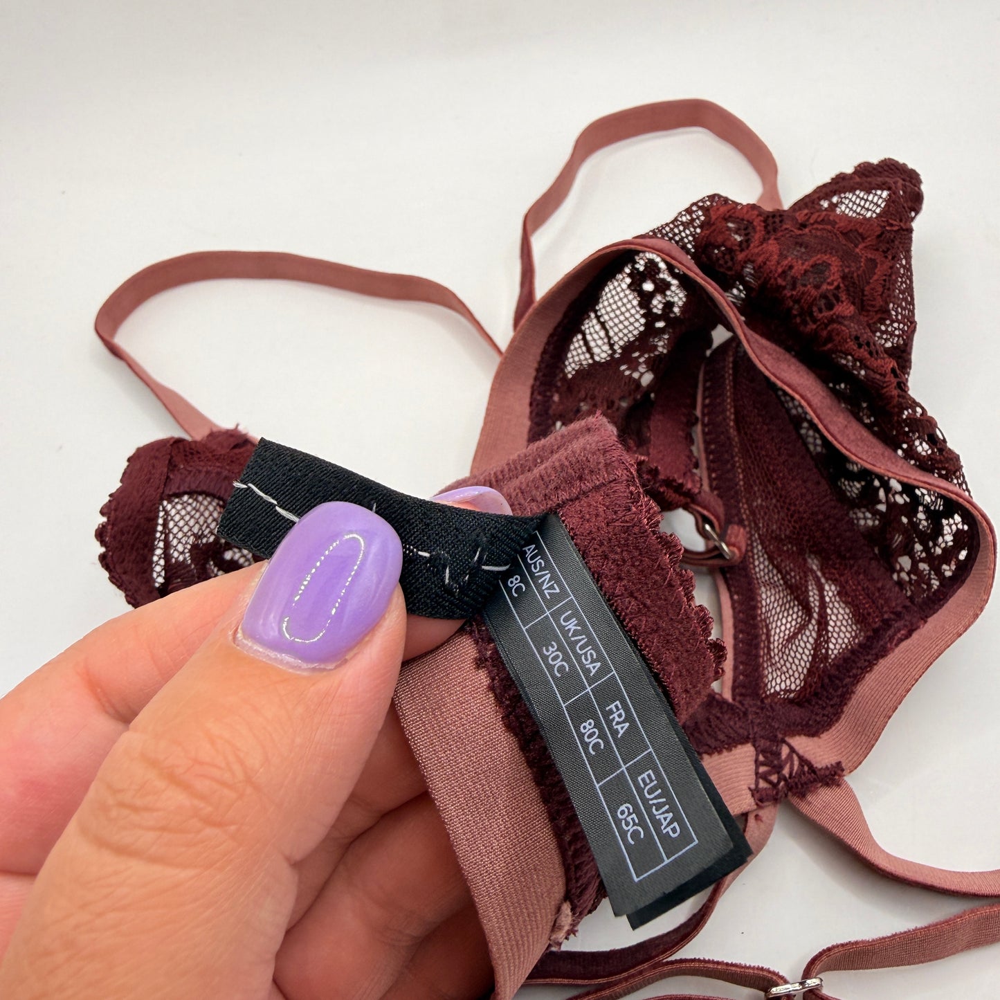 Lonely Burgundy Lace Bralette – 8C / 30C