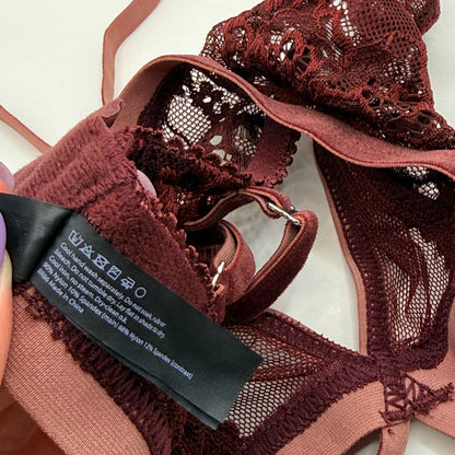 Lonely Burgundy Lace Bralette – 8C / 30C