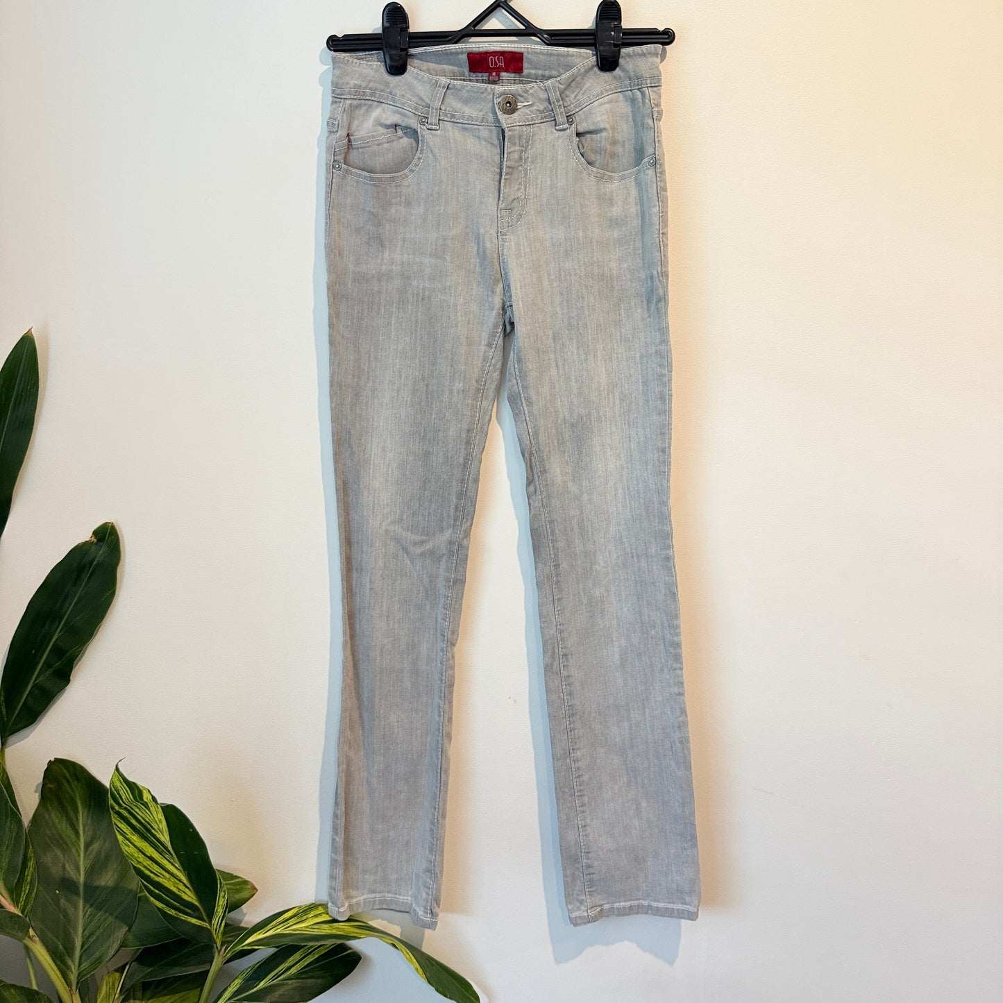 O.SA Size M Gray Straight-Leg Jeans