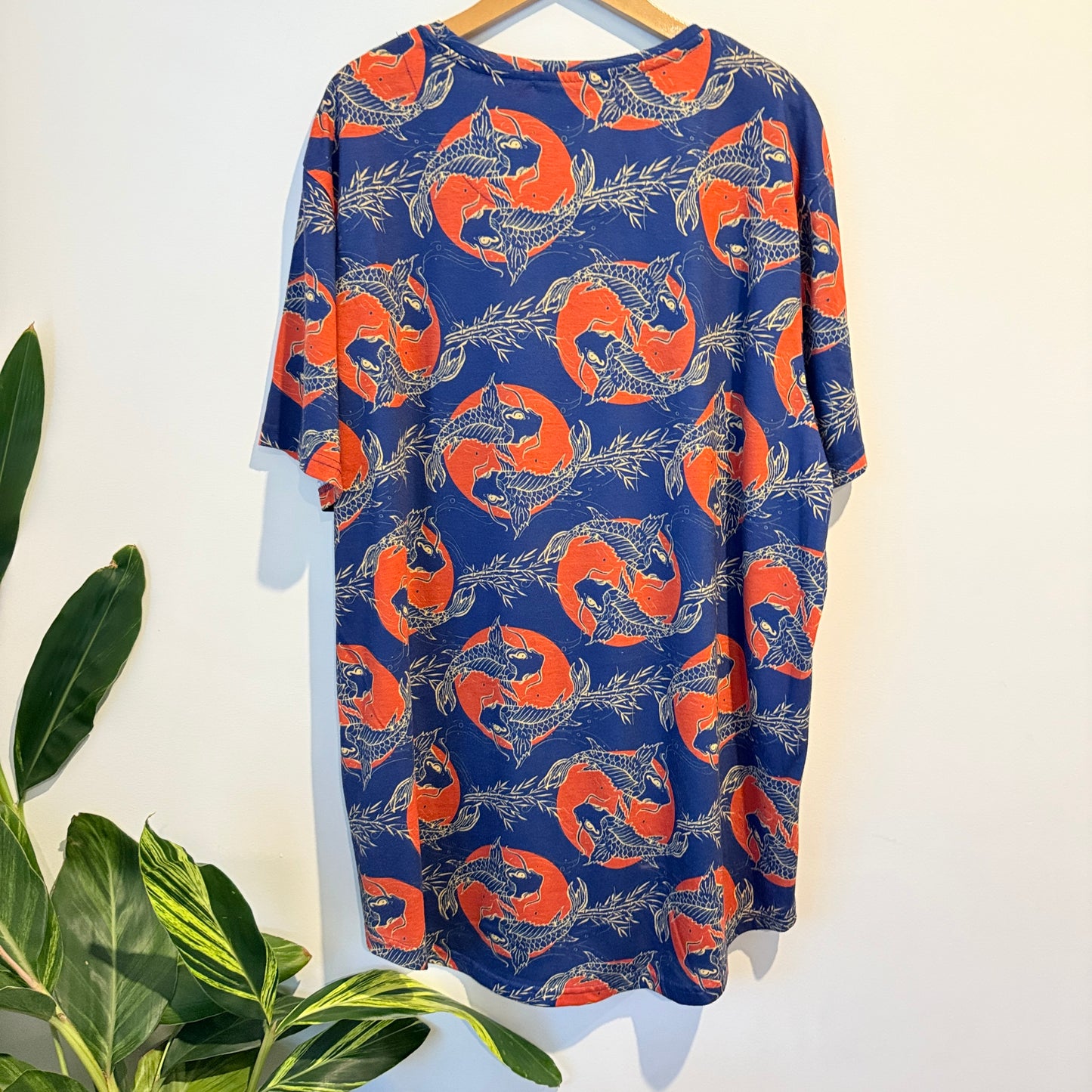 Kings Size U/Arm 72cm Blue and Orange Fox Pattern Top