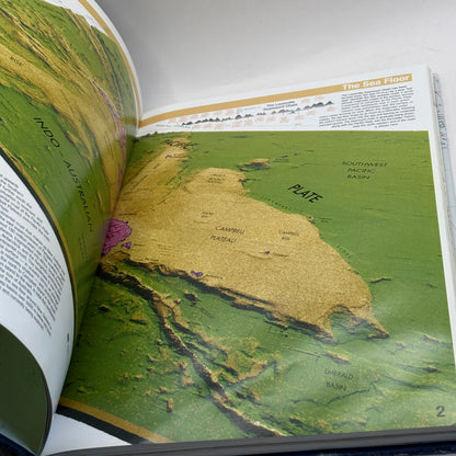 Bateman Contemporary Atlas of New Zealand by Russell Kirkpatrick