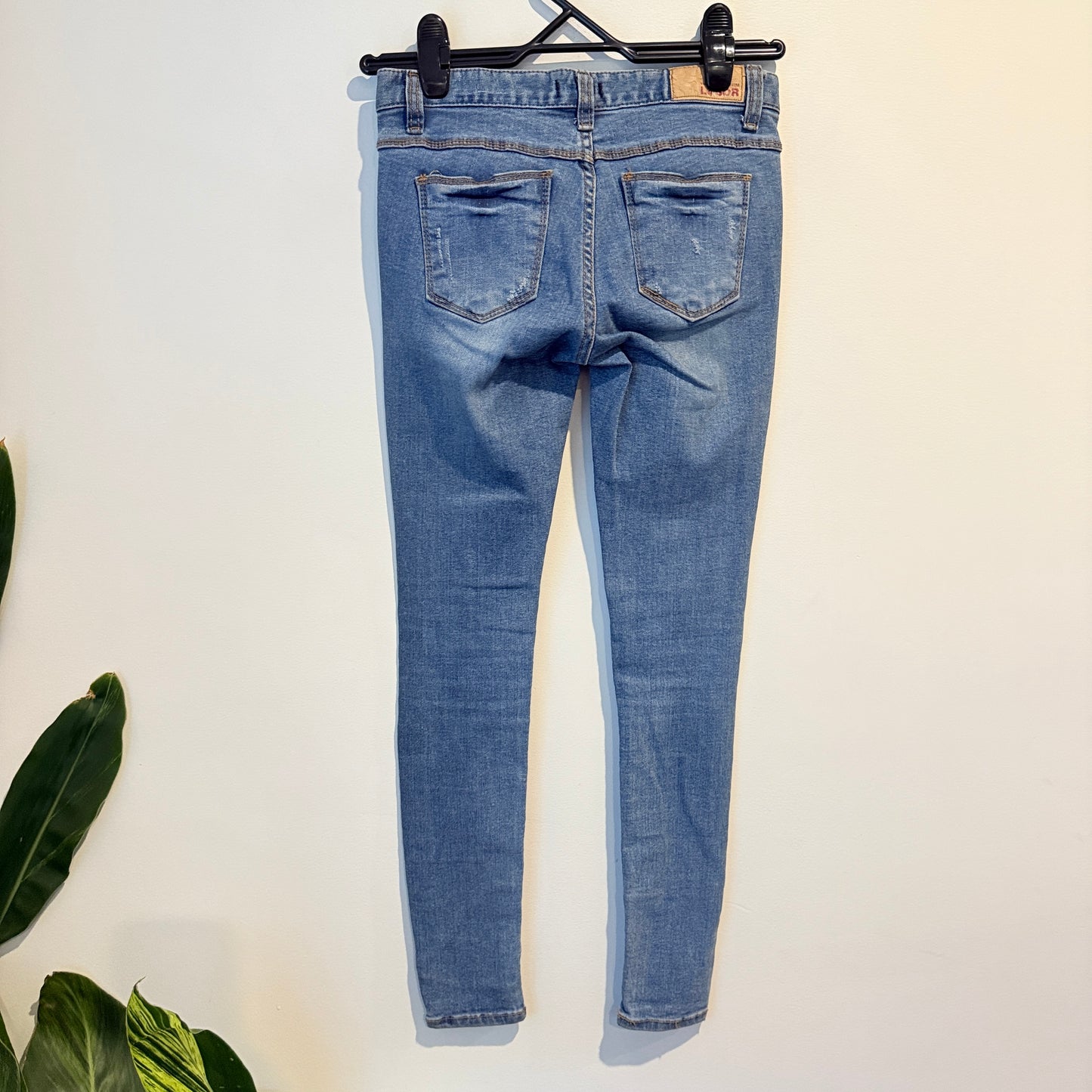 Labor Size Waist 68cm Blue Distressed Low-Rise Skinny Jeans
