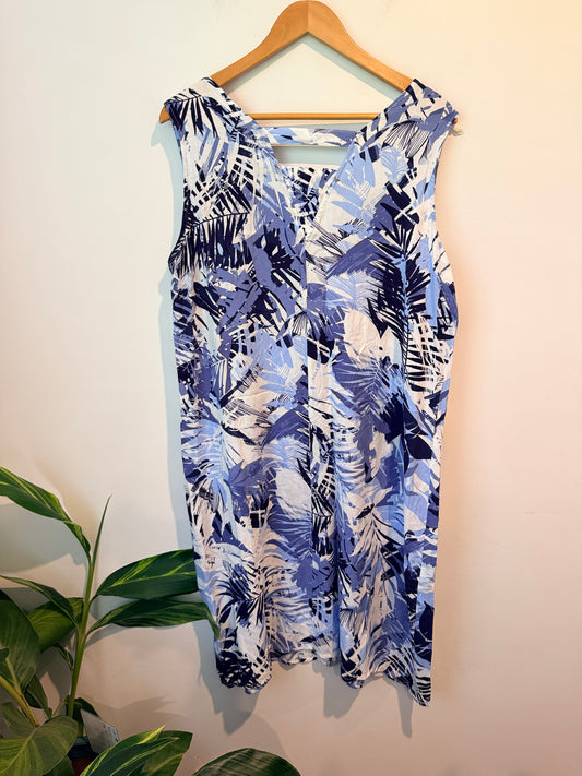 Sara Size 16 Sleeveless Floral Viscose Dress