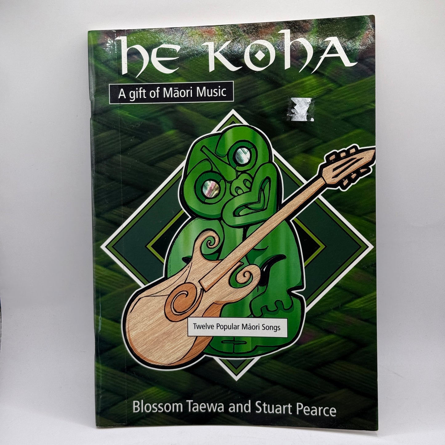 He Koha: A Gift of Māori Music by Blossom Taewa and Stuart Pearce