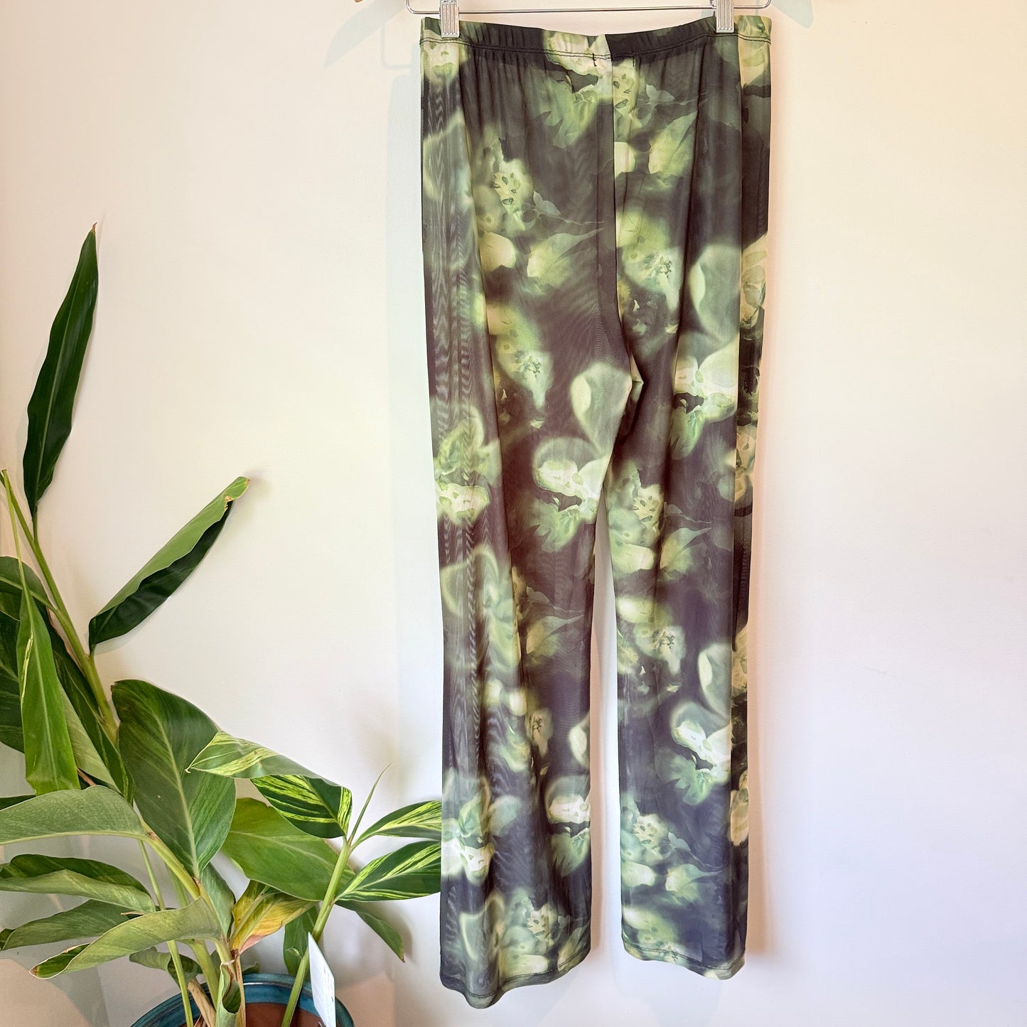 Glassons Sheer Mesh Floral Pants – Size M