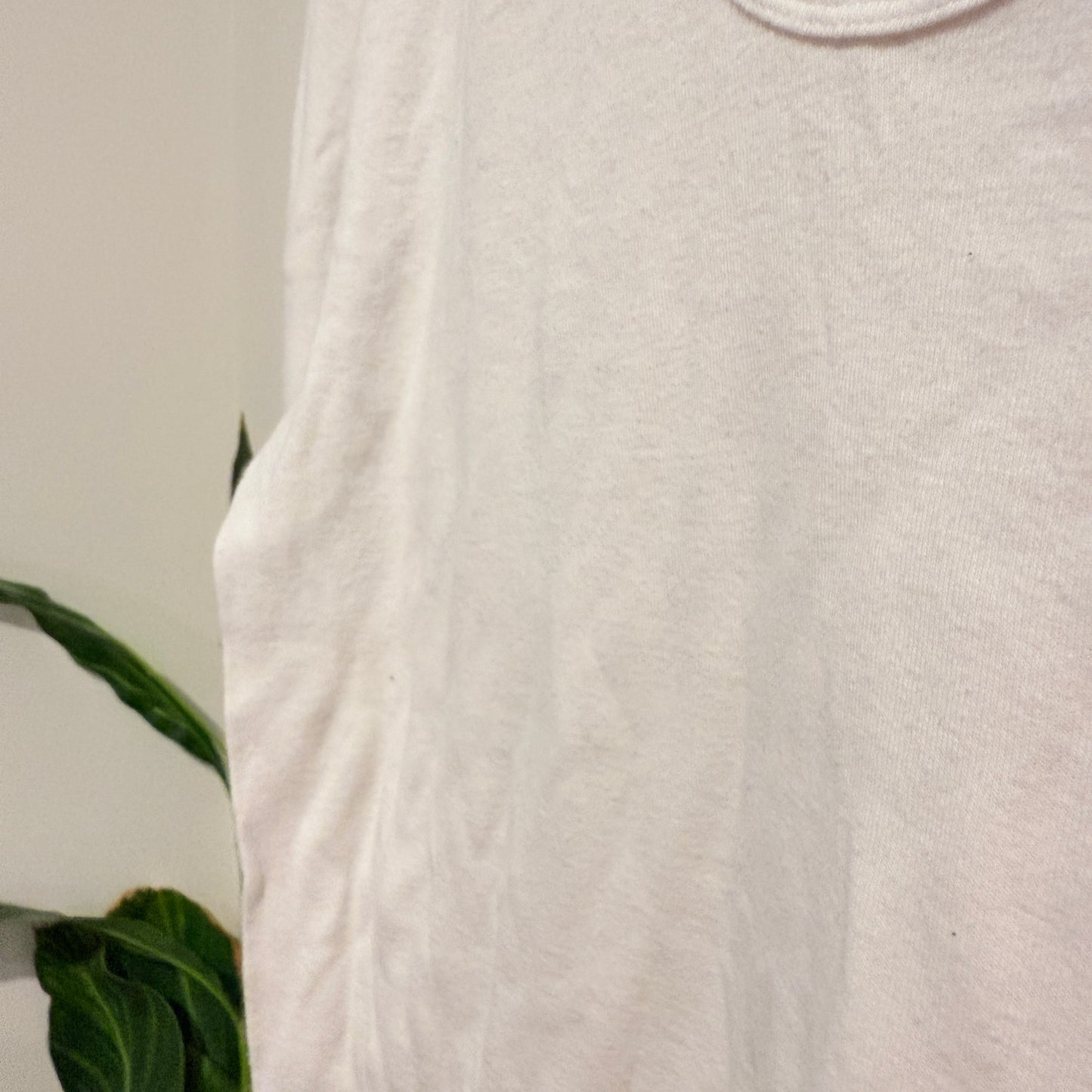 Depi White Scoop Neck T-Shirt - Size XXL