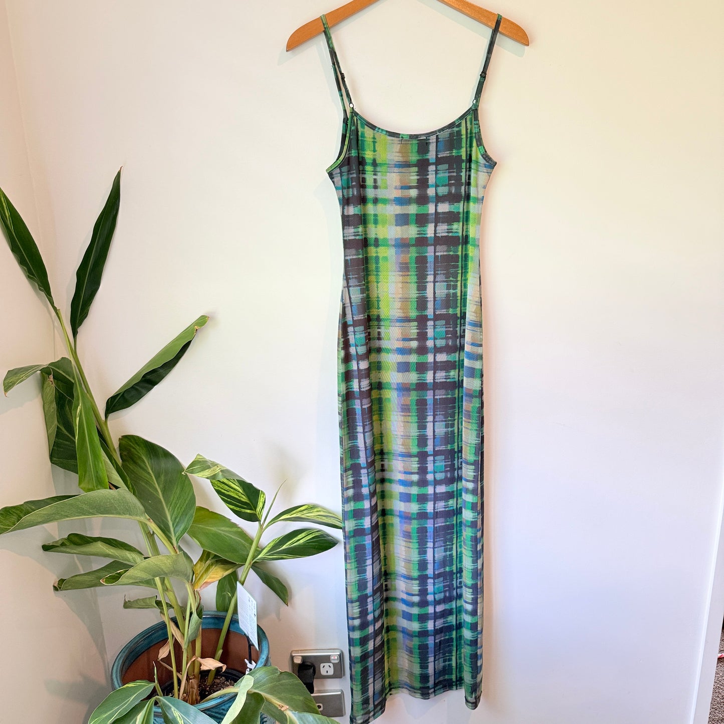 Glassons Green Abstract Print Mesh Maxi Dress Size M