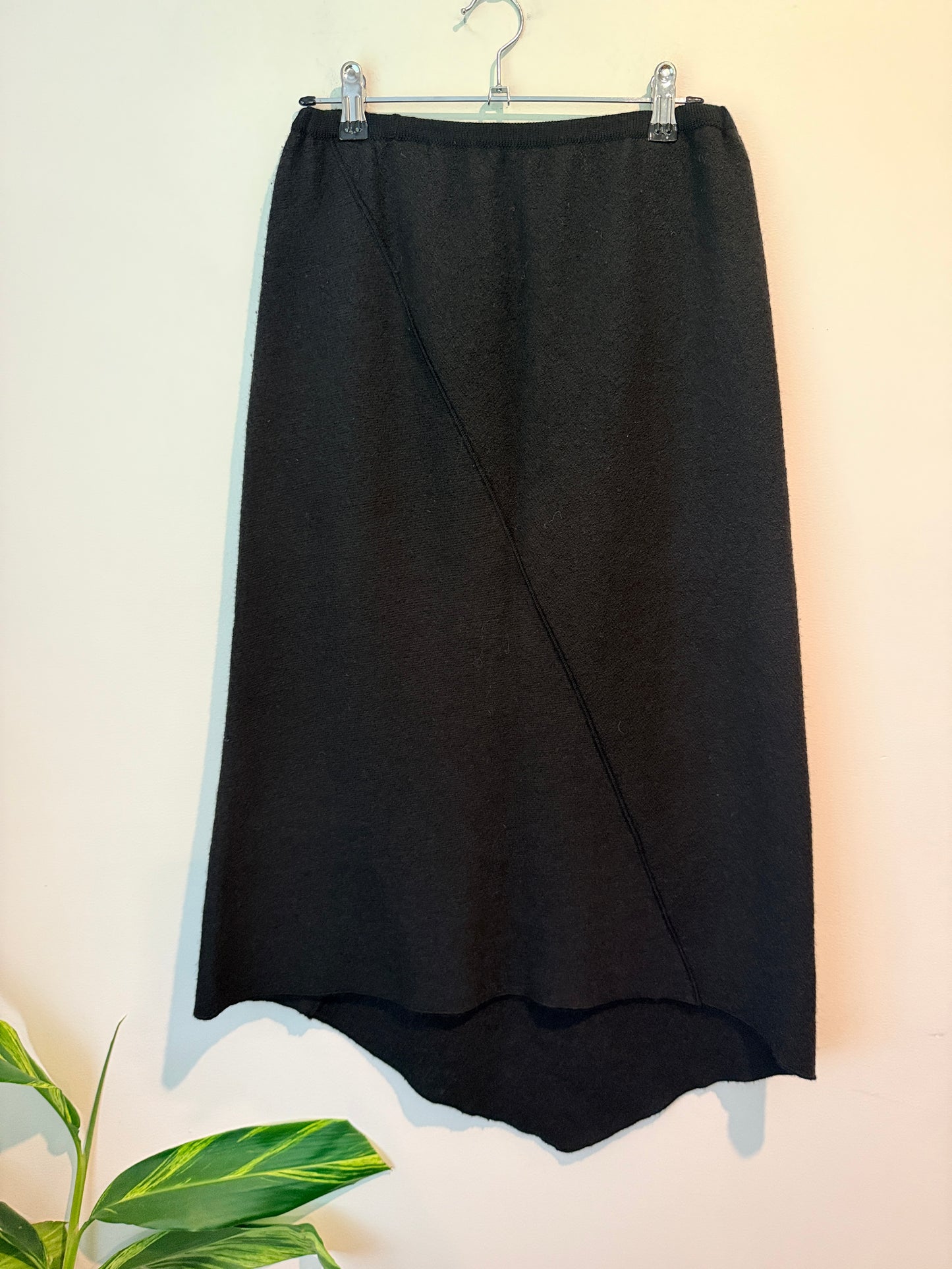 Visage (NZ Made) Size XS Waist 68cm 100% Merino Wool Skirt