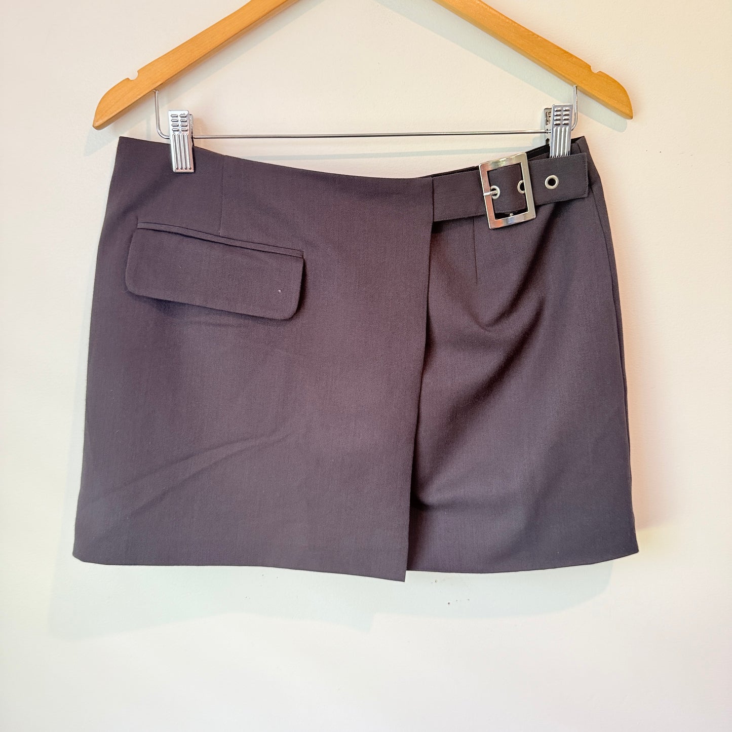 Glassons Grey Buckle Mini Skirt Size 10