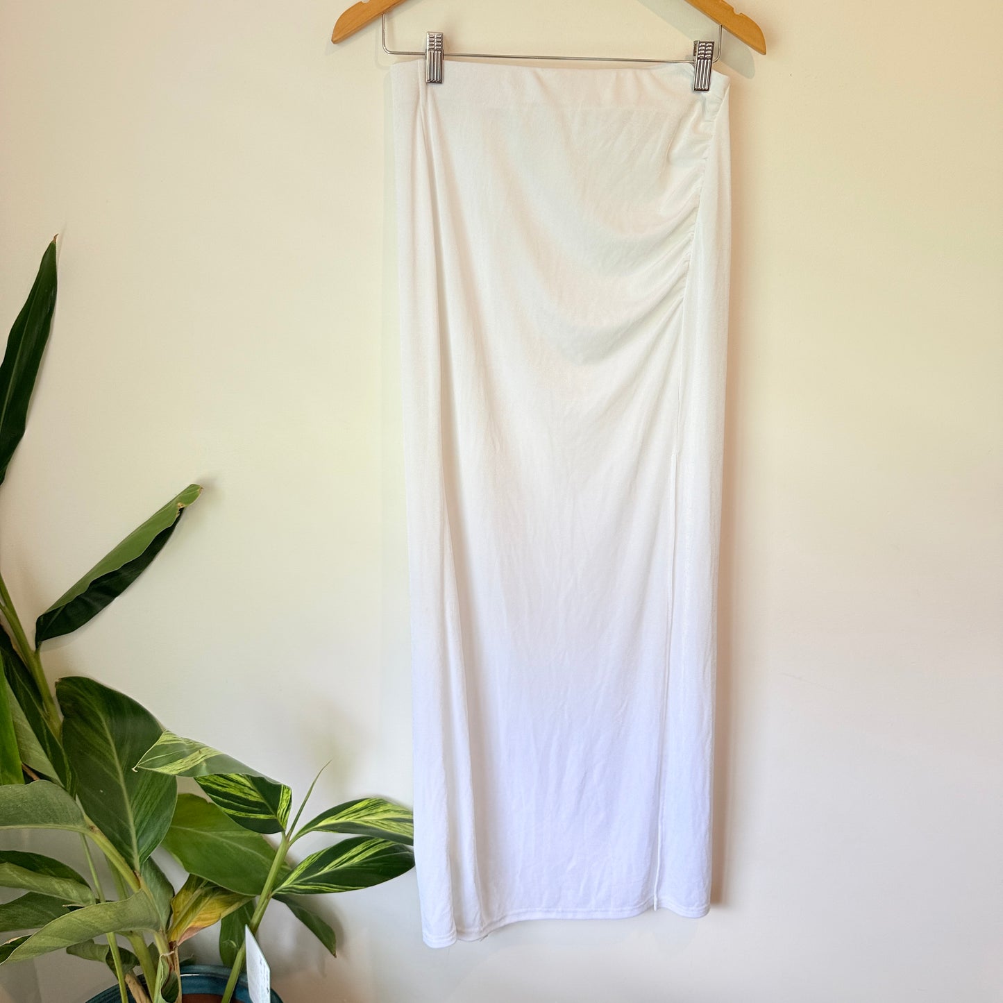 Glassons White Ruched Maxi Skirt Size M