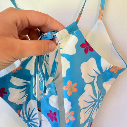 BEGINNING BOUTIQUE Halter Neck Crop Top - Size 8