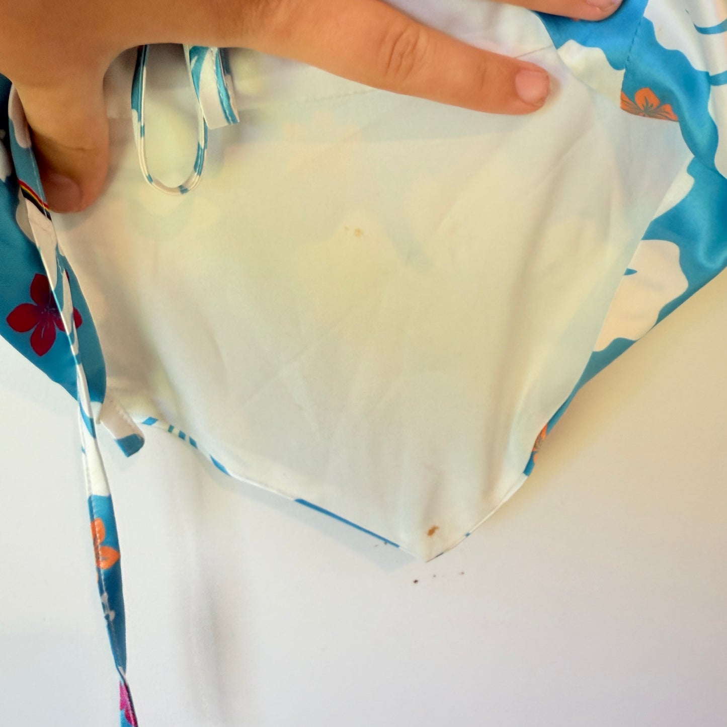 BEGINNING BOUTIQUE Halter Neck Crop Top - Size 8