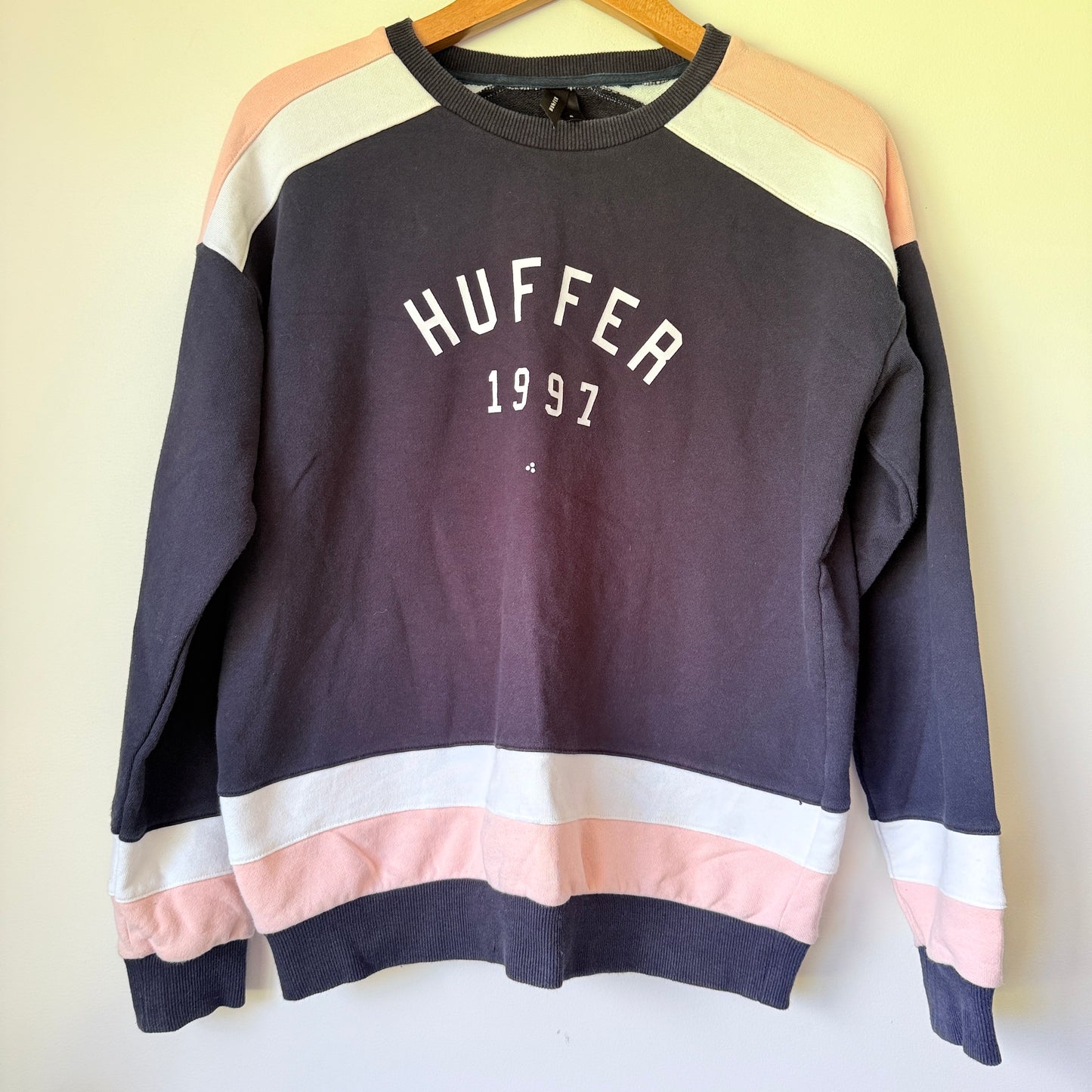 HUFFER Rise Crewneck Sweatshirt - Size 6