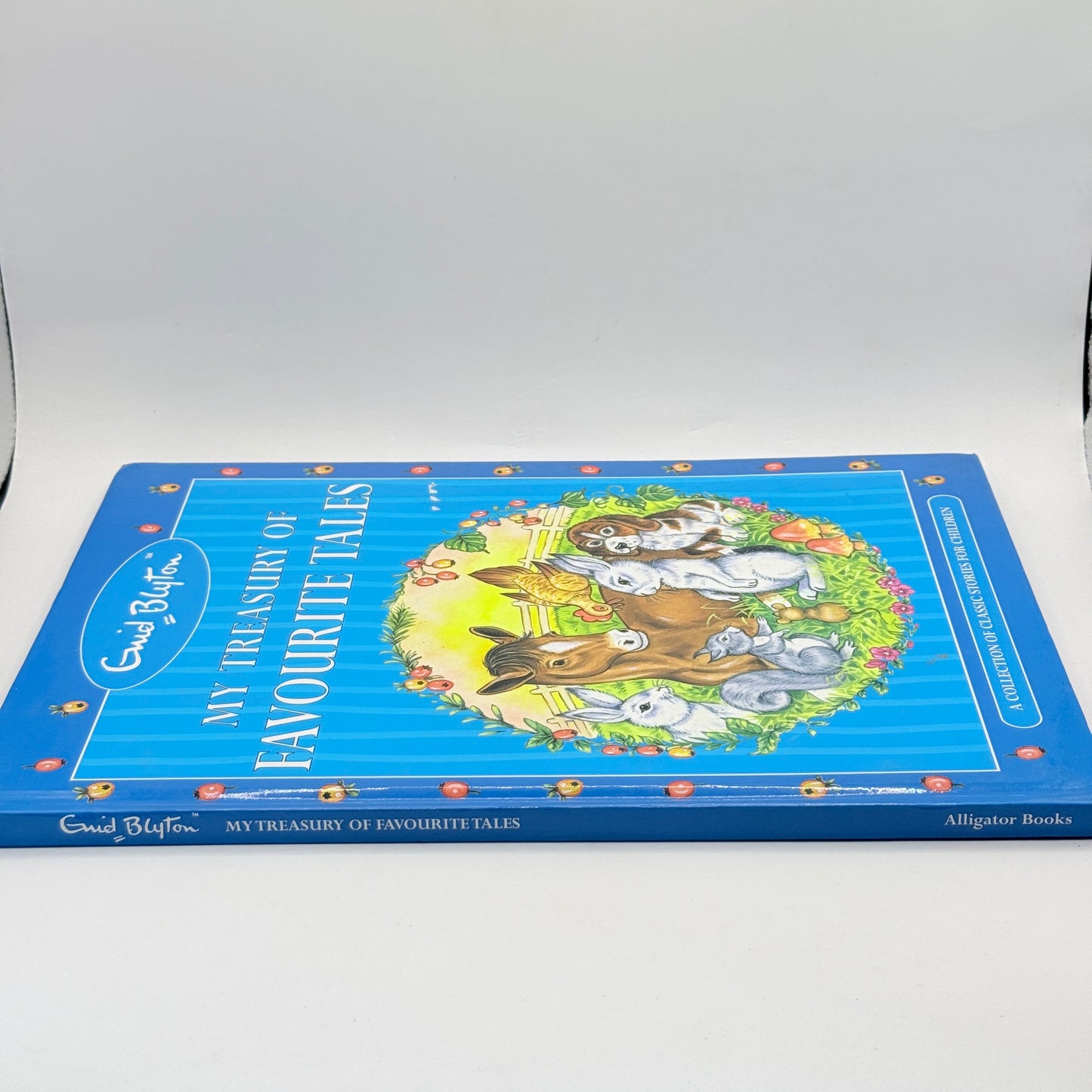 My Treasury of Favourite Tales by Enid Blyton