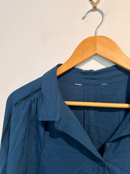 Brand Unknown Size U/Arm to U/Arm 58cm Long Sleeve Blouse