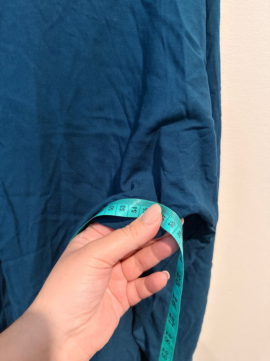 Brand Unknown Size U/Arm to U/Arm 58cm Long Sleeve Blouse