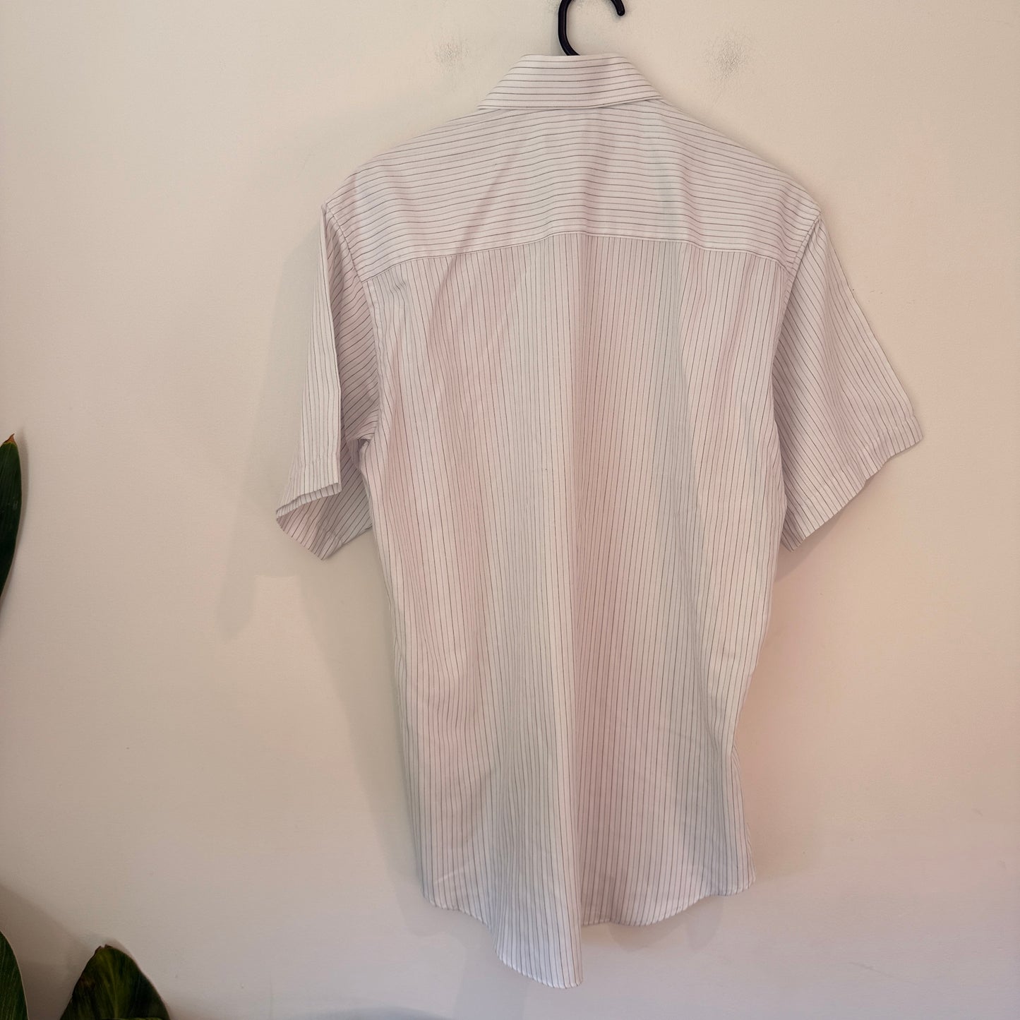 Geoffrey Beene Fitted Short Sleeve Shirt Size 39