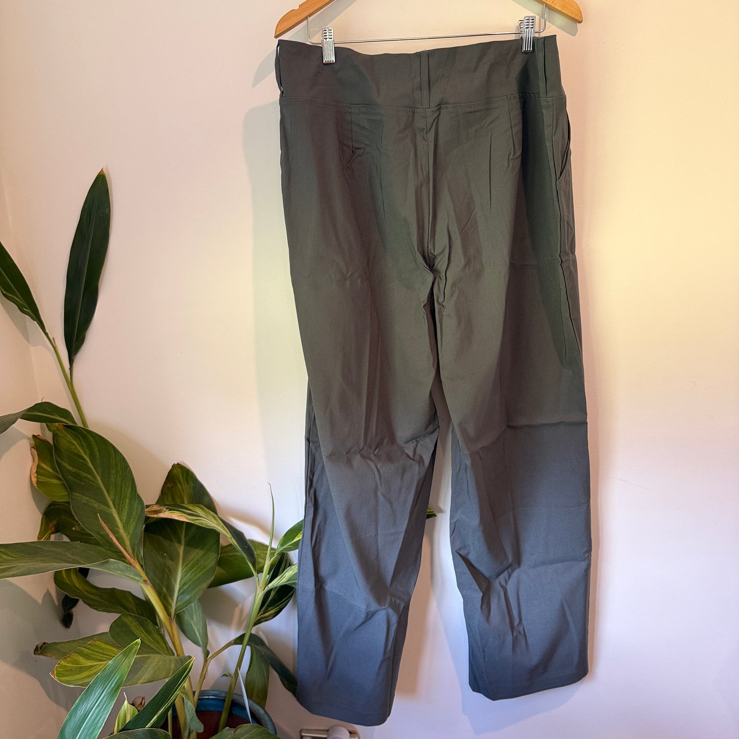Sara Pull On Pants Nickel Grey