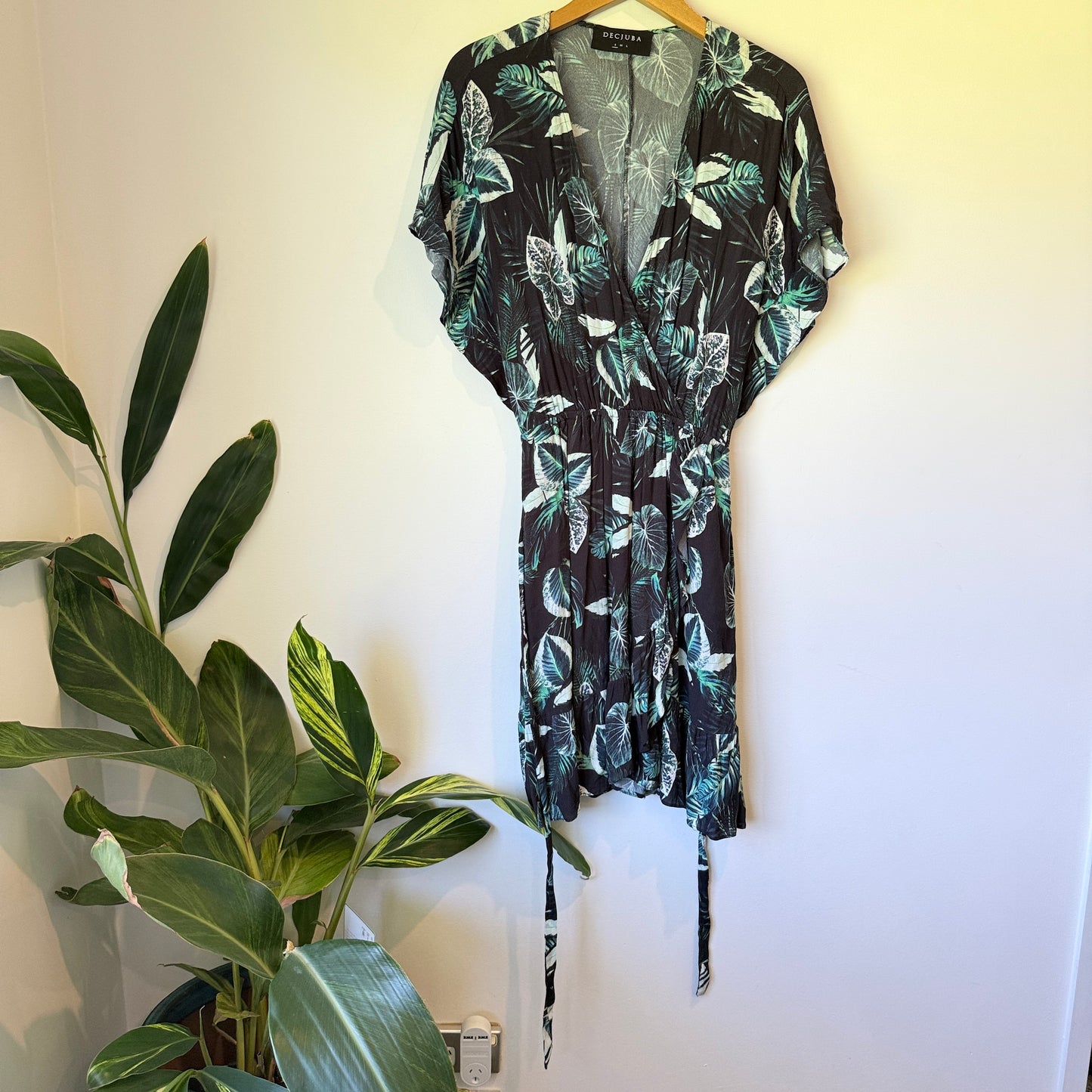 DECJUBA Tropical Leaf Print Viscose Wrap Mini Dress - Size S