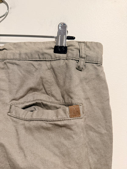 Park Size 30 Khaki Chino Pants