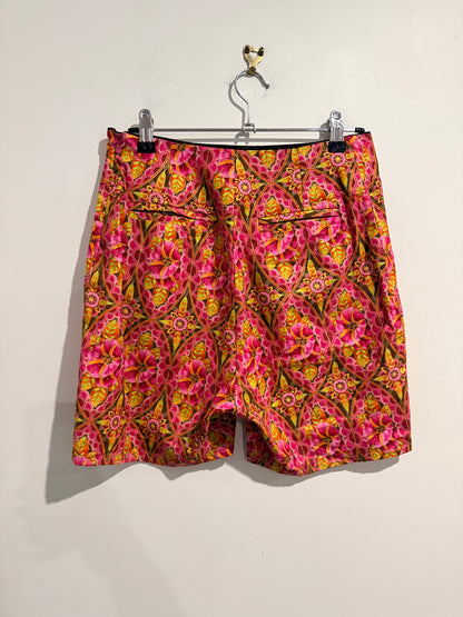 Misty Lang Size 8 Floral Print Shorts