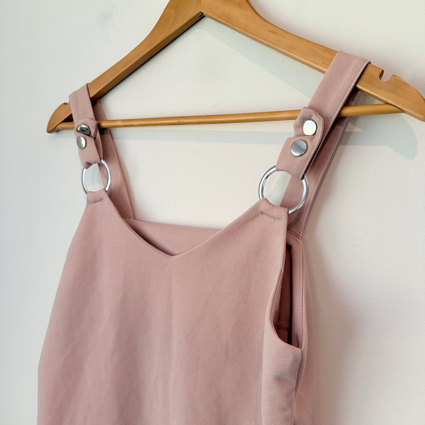 Brand Unknown U/Arm to U/Arm 42cm Top