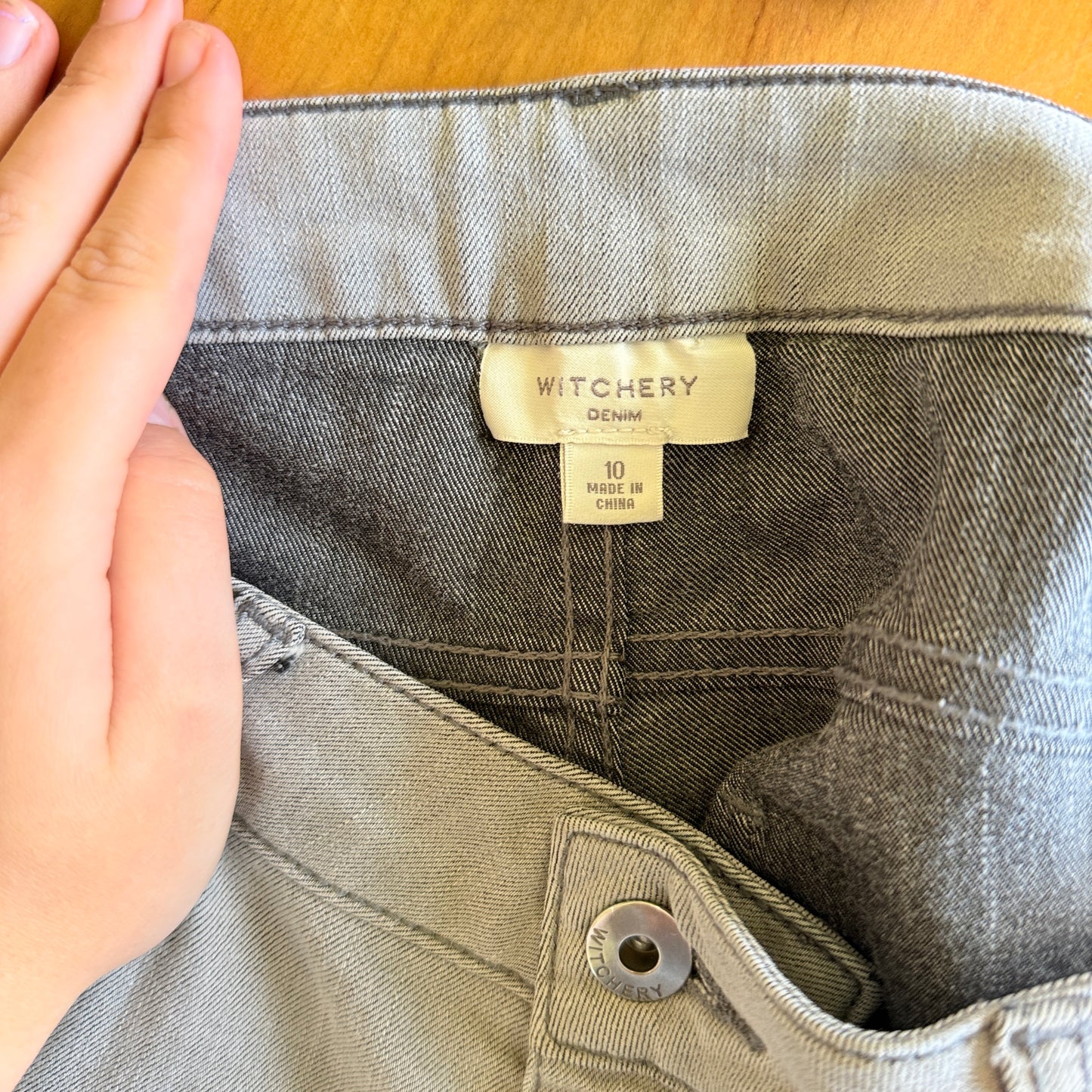 Witchery Size 10 Grey Slim-Fit Jeans