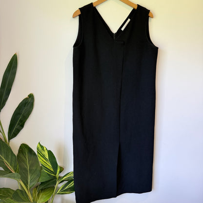 Gregory Size 12 Black Sleeveless V-Neck Dress