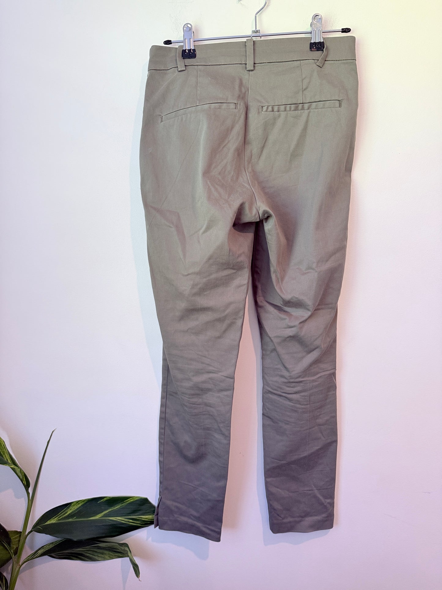 H & M Size 36 Slim-Fit Trousers