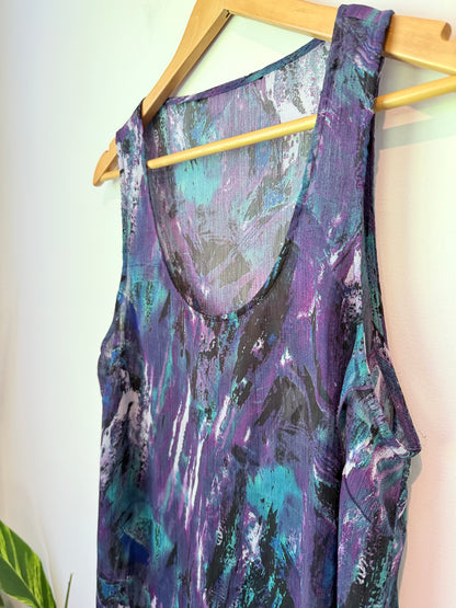 Brand Unknown Size U/Arm to U/Arm 54cm Sleeveless Top