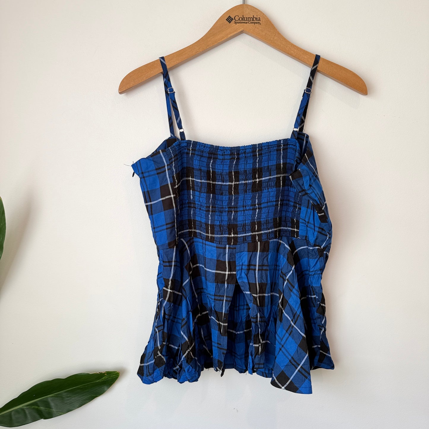 Tokyo Talkies Size M Checkered Top