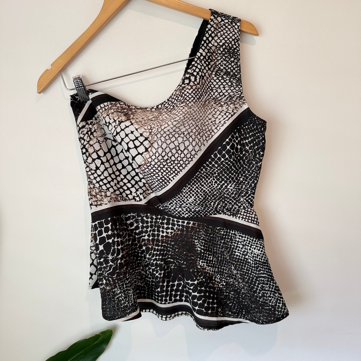 Vero Moda Size M One-Shoulder Sleeveless Top