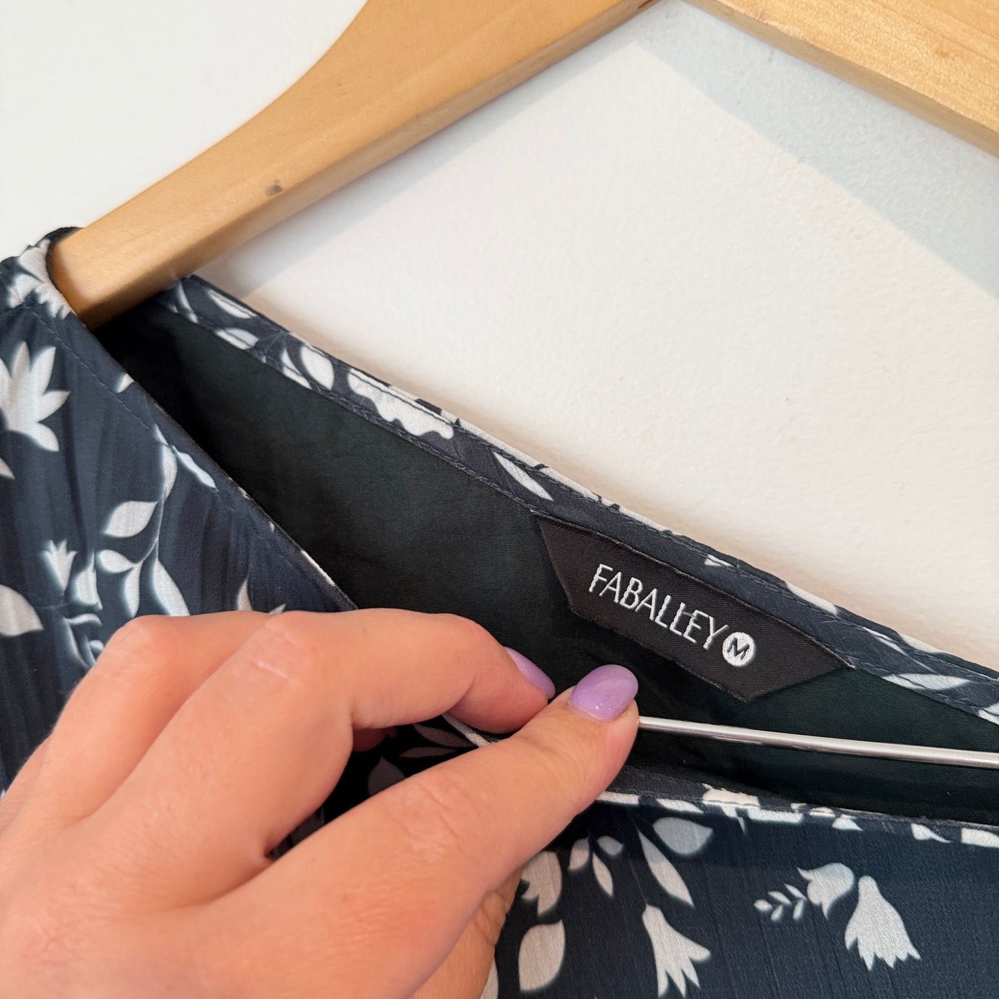 Faballey Size M Floral Print One-Shoulder Peplum Blouse