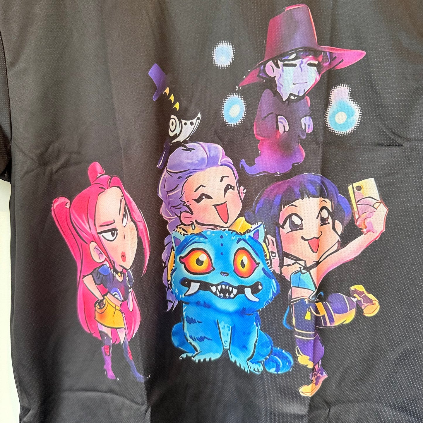 K-pop Demon Hunters Graphic T-Shirt (Size 10-12y)
