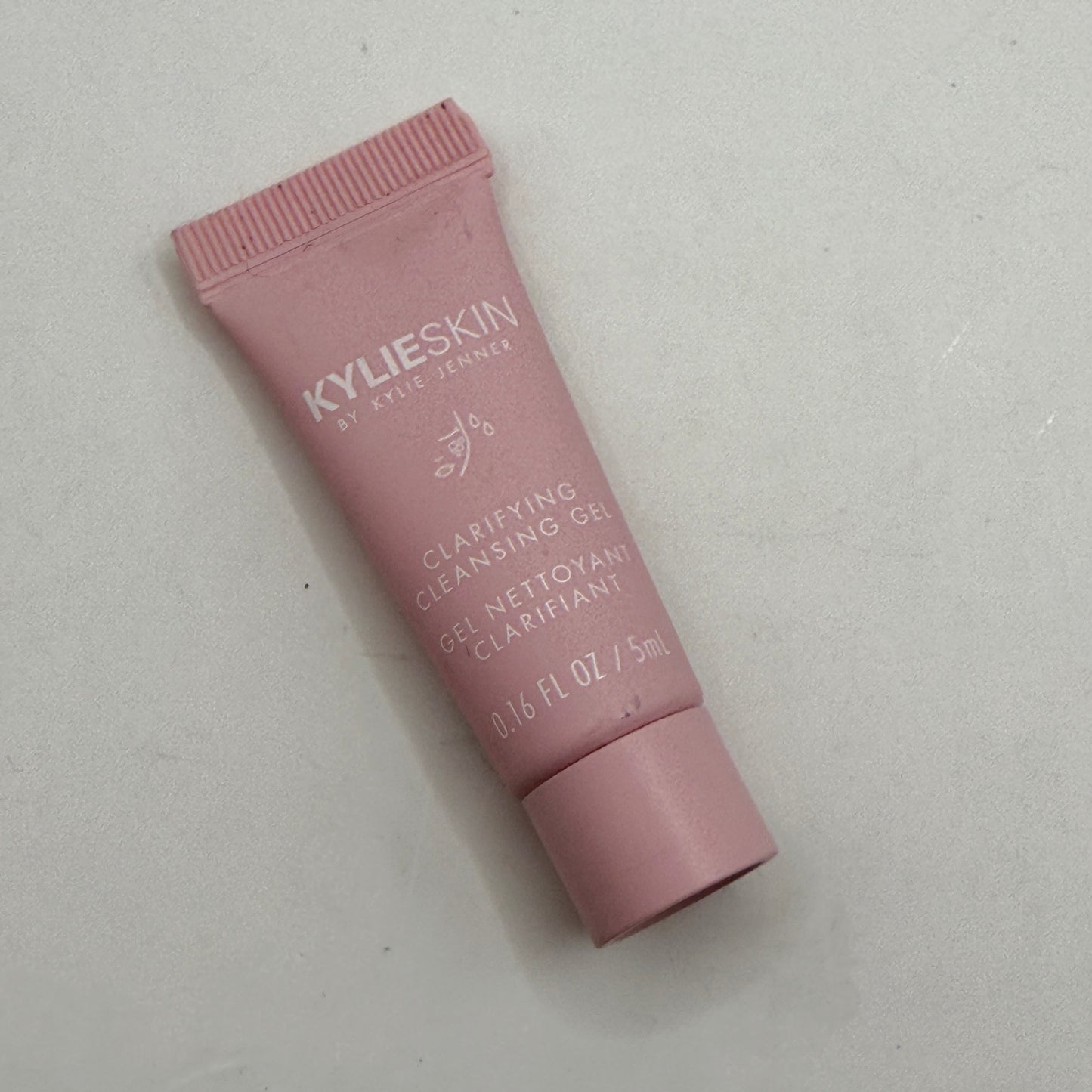 KYLIESKIN Clarifying Cleansing Gel (5ML)